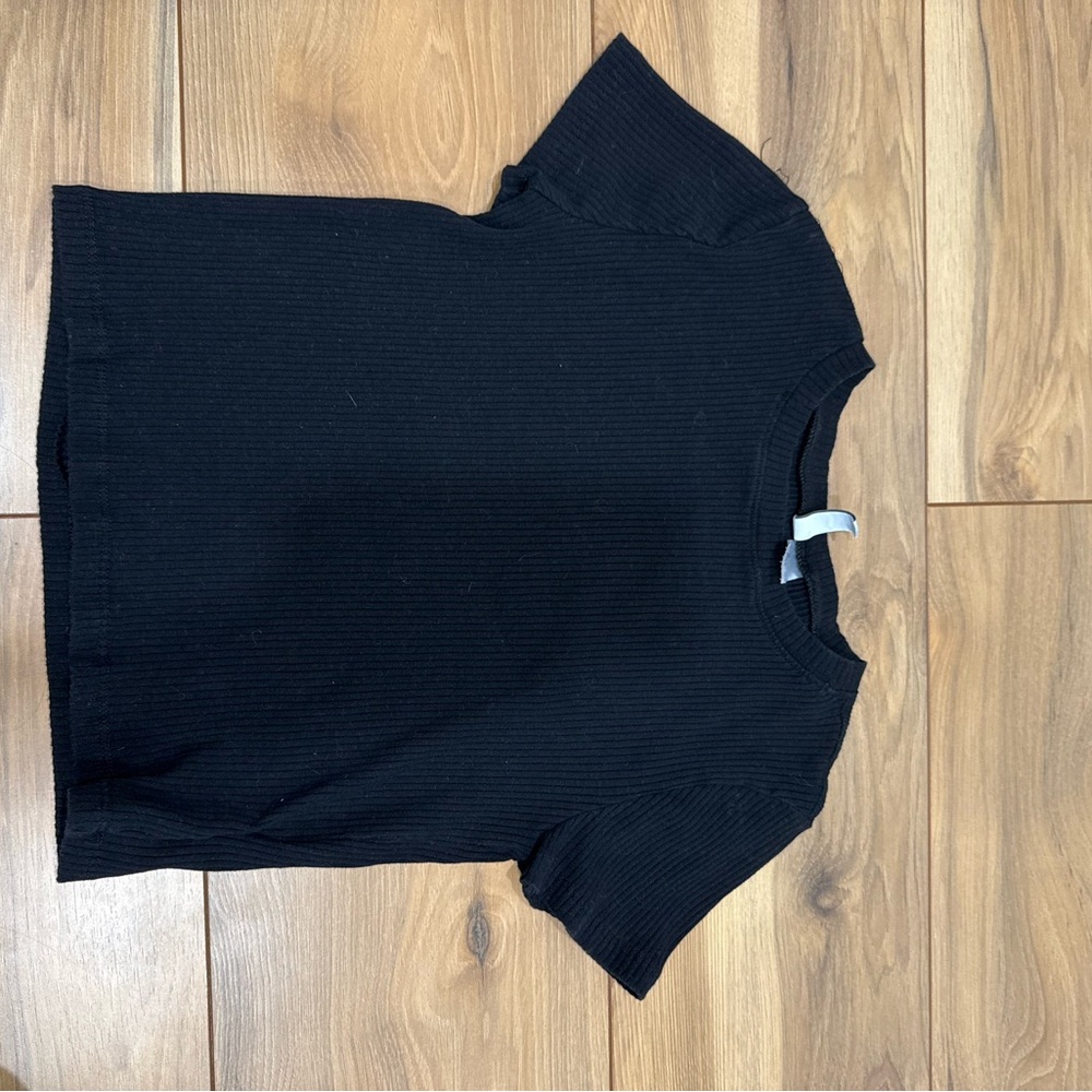 H&M Black Ribbed Knit Top